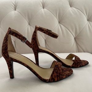 Brand new Naturalizer Leah cheetah print heel sandals - 8.5 M